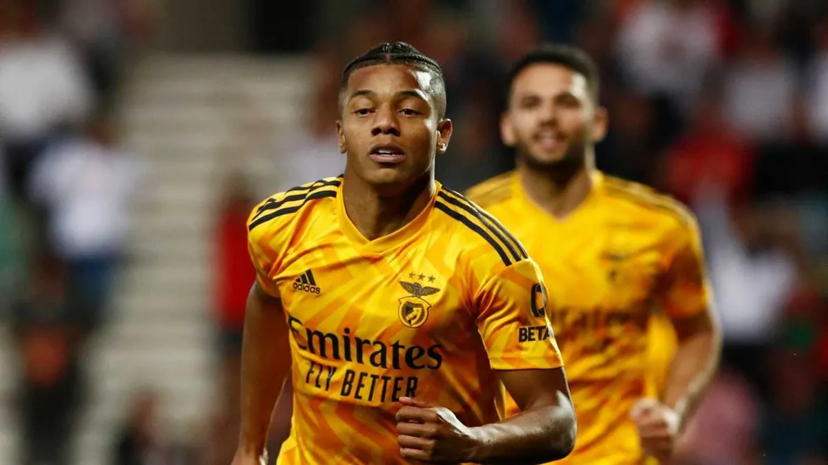 Aslanımız Leao İçin Sahada! Cimbom, Yıldız İsmi Kapmaya Çok Yakın