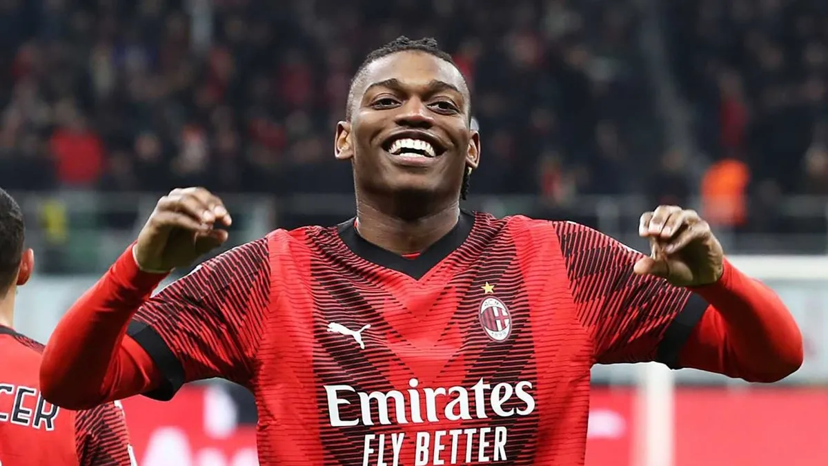 Aslanımız Rafael Leao İçin Dev Hamlede: Milan'la Masaya Oturuldu!