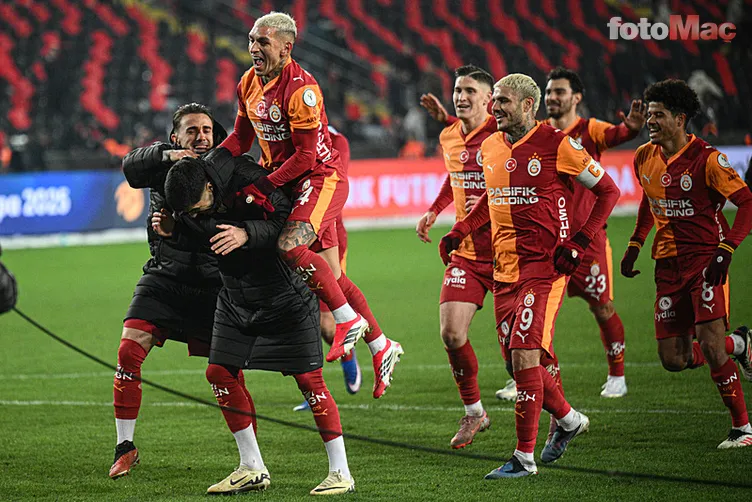 Beşiktaş'ın Gündemindeki Casadó'ya Galatasaray Kancası İddiası!