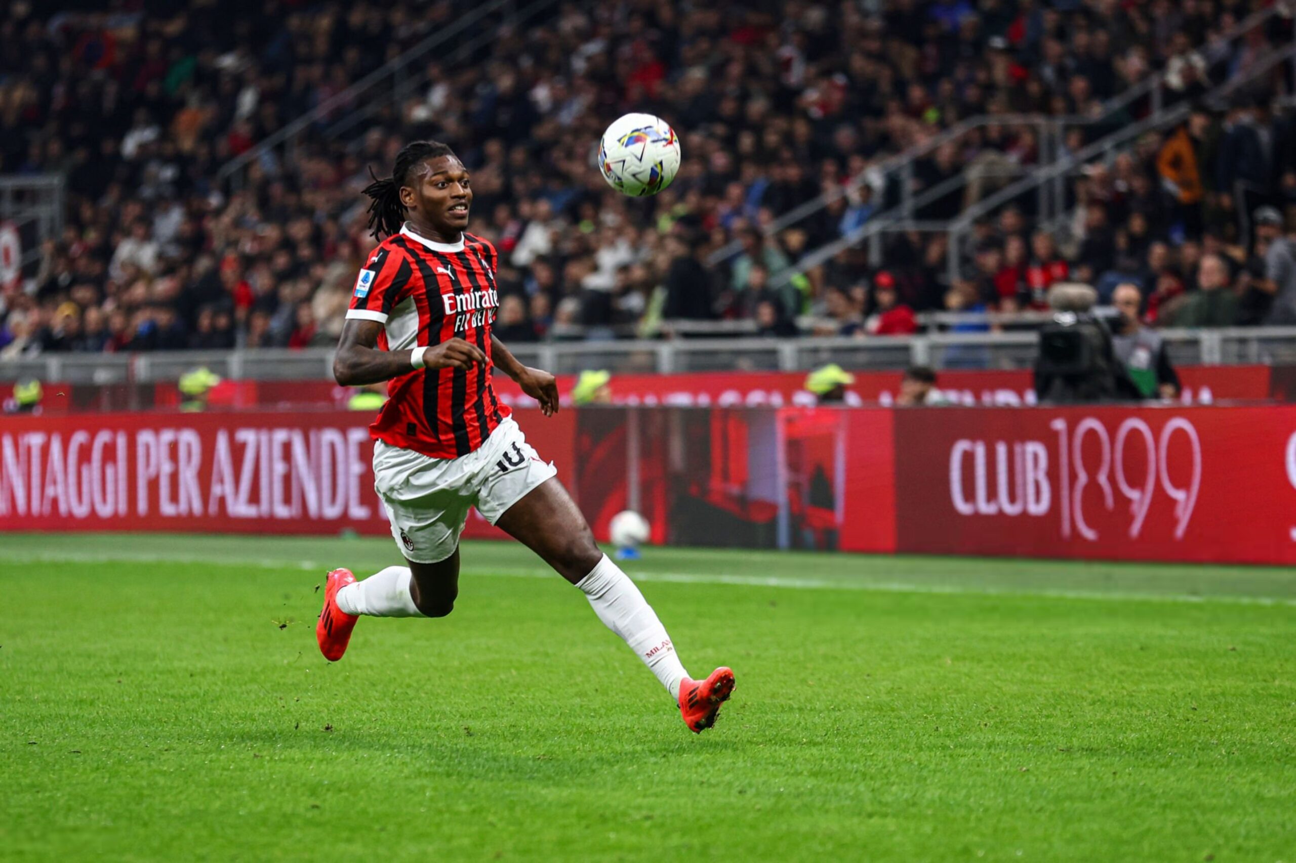 Beşiktaş'ın Leao Hamlesi ve Galatasarayımızın Şampiyonluk Hedefi