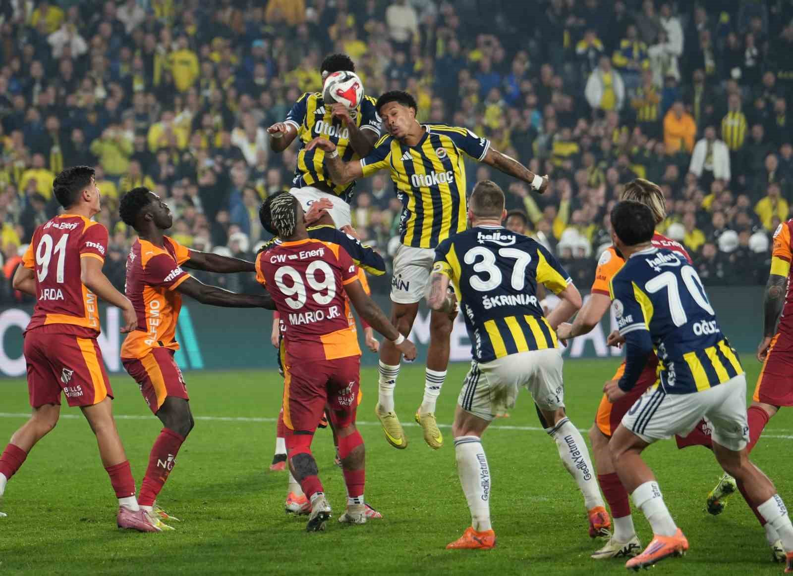 Domenico Tedesco'dan Galatasaray Maçı Sonrası Önemli Açıklamalar