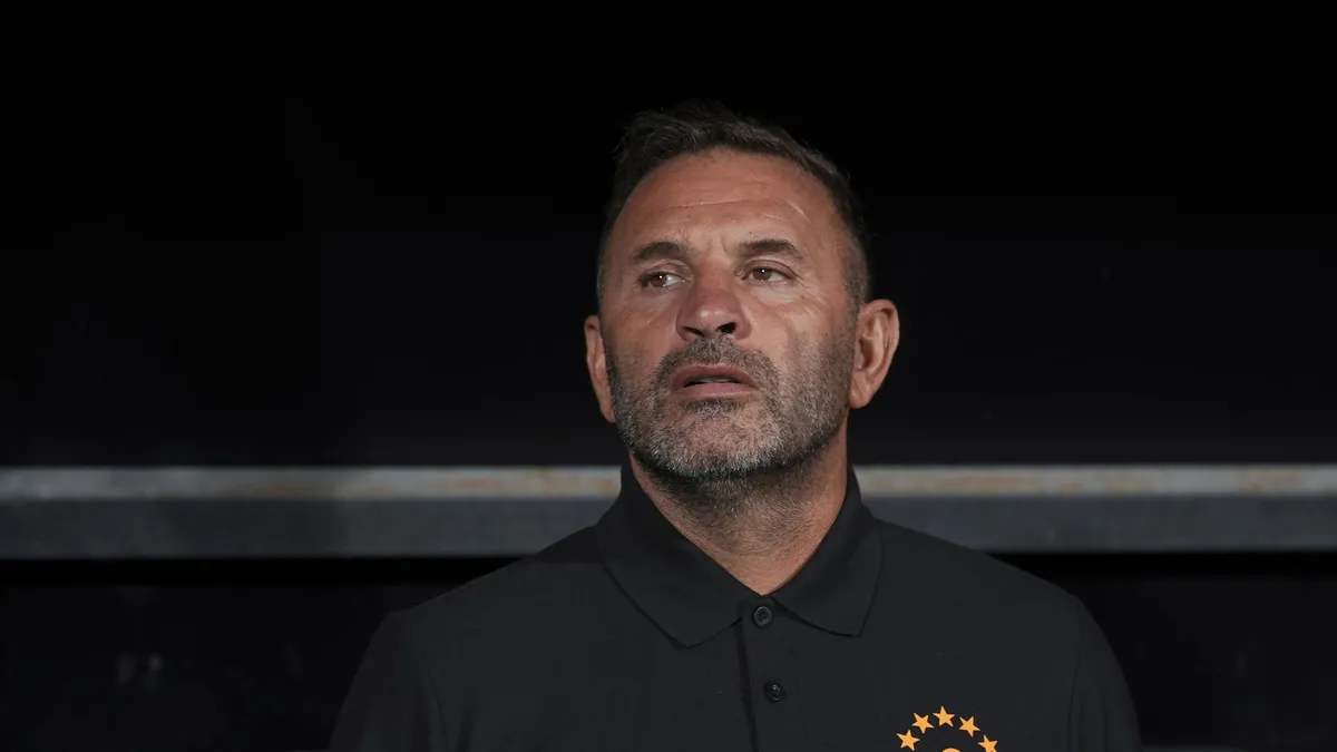 Galatasaray'da Son Dakika: Yıldız Transfer İptal, Yeni Aslan Kiralandı!
