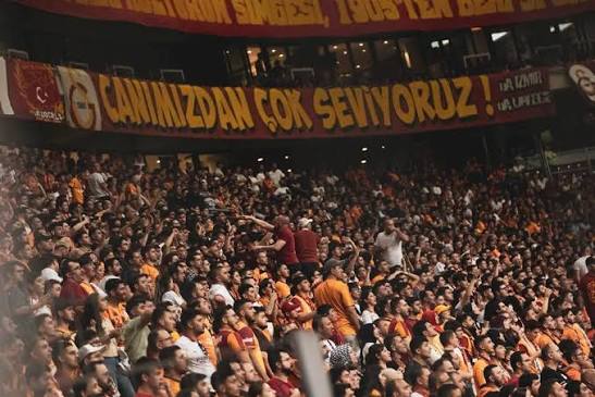 Galatasaray'dan Efsane Icardi'ye Duygusal Veda: Unutulmaz Bir Aşk Hikayesi