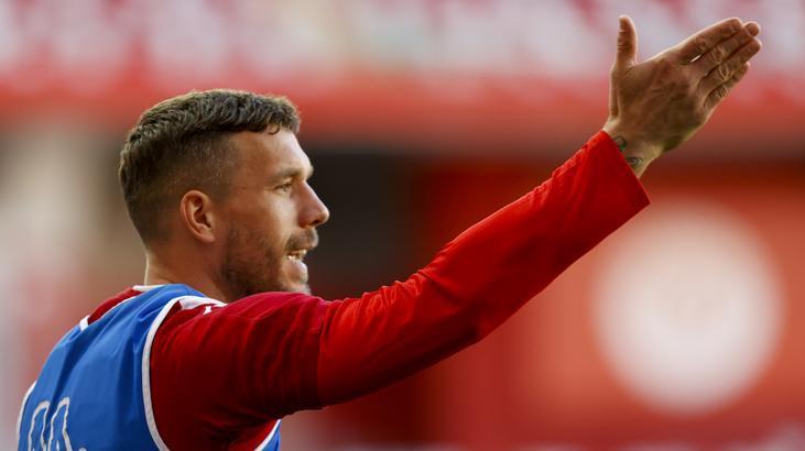 Galatasaray Efsanesi Podolski: 'Fenerbahçe'ye Karşı Olması Ayrı Bir Anlam Taşıyor!'