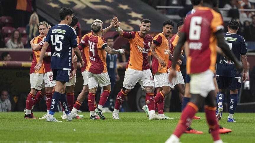 Galatasaray'ımız Kasımpaşa'yı Son Anlarda Gelen Gollerle 3-1 Mağlup Etti!