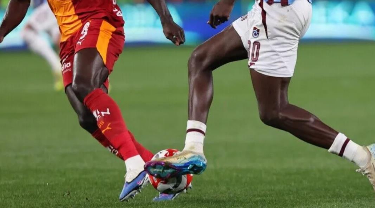 Galatasaray'ımızın Başakşehir Maç Kadrosu ve Yeni Transferler Sahada!