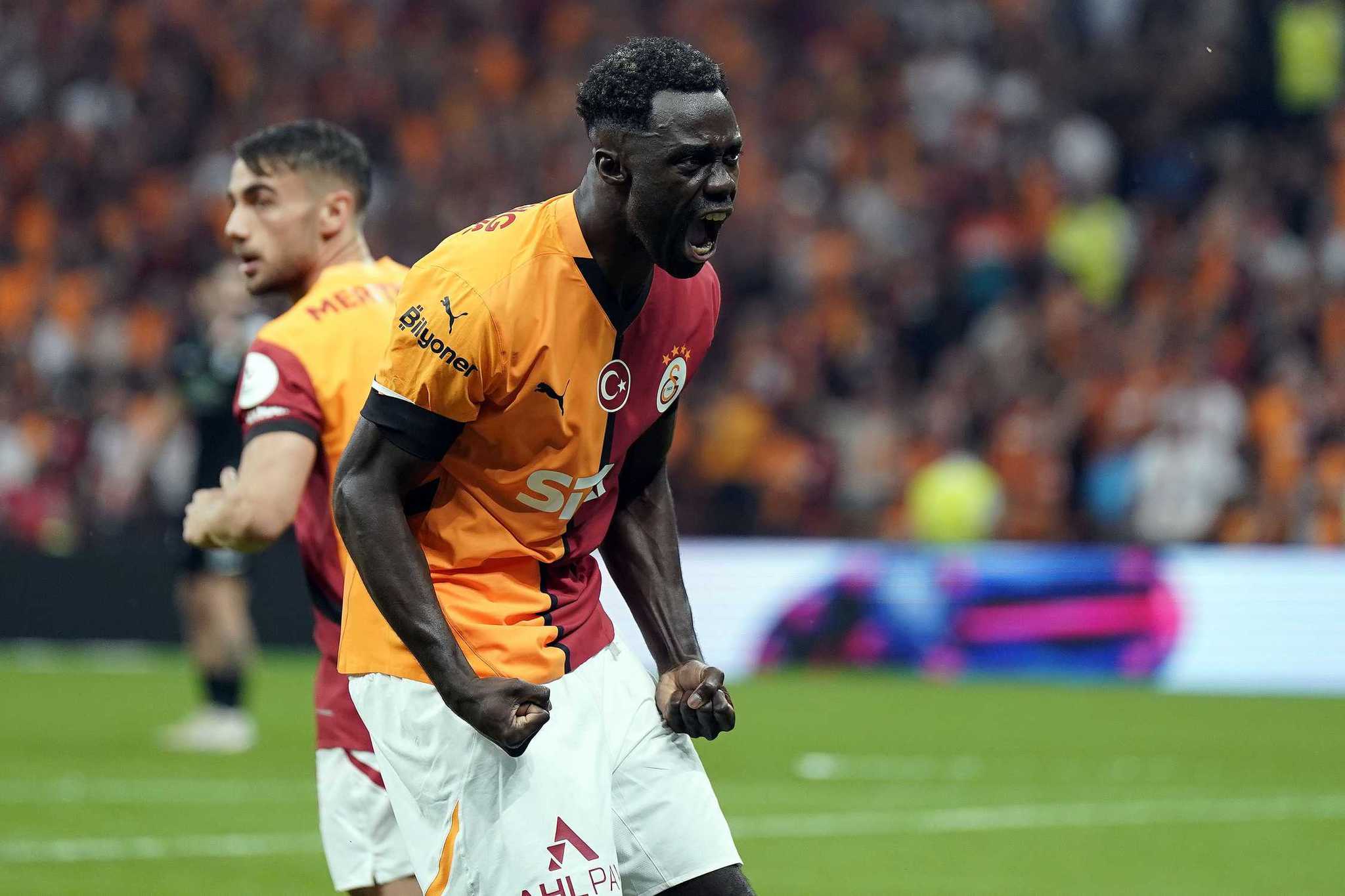 Galatasarayımız'dan Davinson Sanchez İçin Flaş Karar!