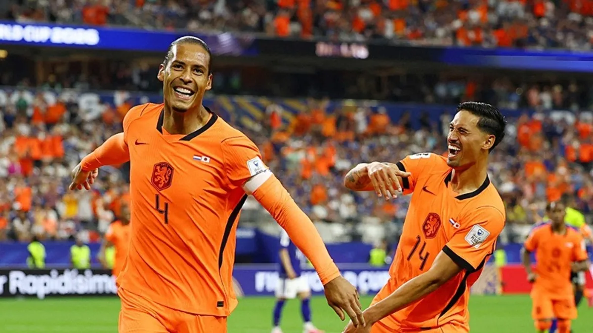Galatasarayımız Premier Lig Devinden Orta Saha Bombası: Curtis Jones!