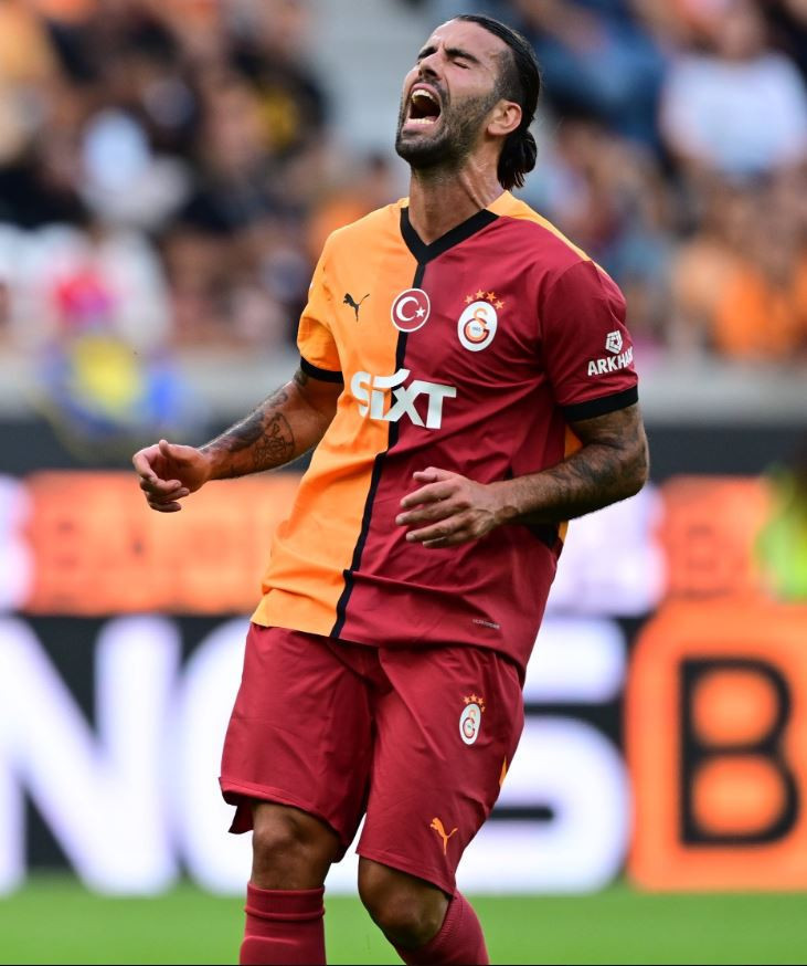 Galatasarayımızda Ahmed Kutucu Kiralık Olarak Ayrıldı!