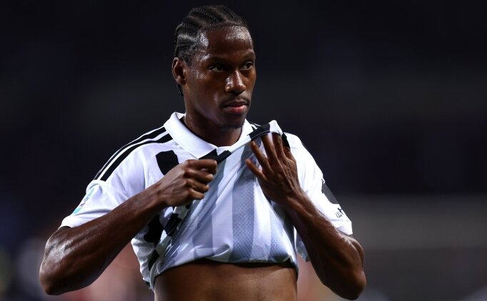 Jonathan David Kararını Verdi: Galatasaray'ın Gözdesi Juventus'ta Kalıyor!