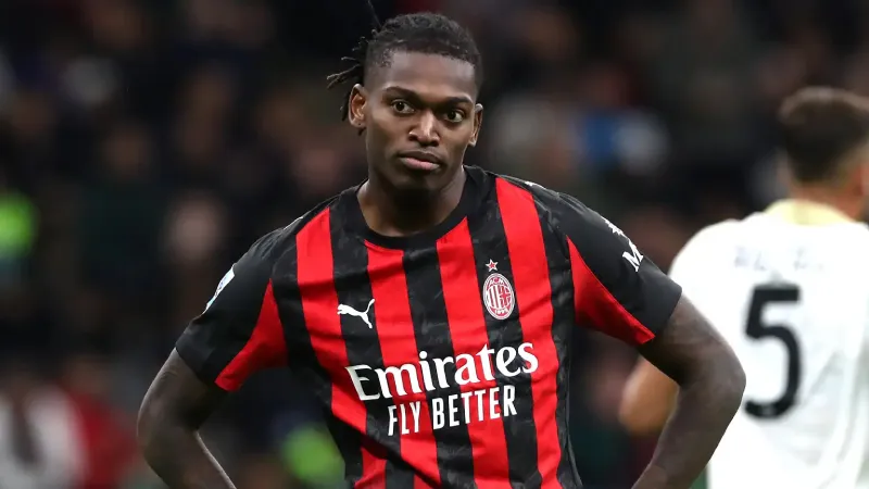 Leao'dan Galatasaray'a Yeşil Işık: Yıldız Oyuncu Türkiye'ye Sıcak Bakıyor!