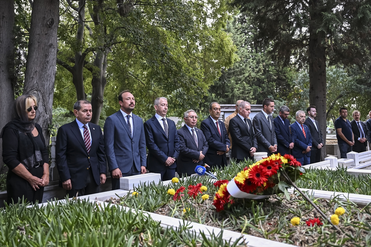Taçsız Kral Metin Oktay, Vefatının 35. Yılında Dualarla Anıldı